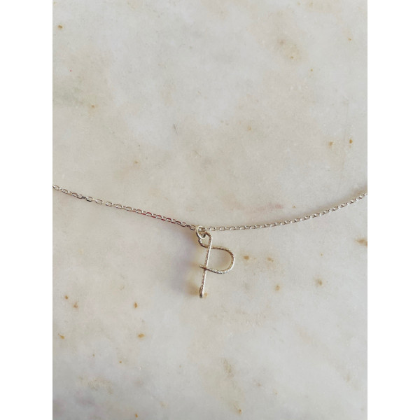 Collier personnalisé grande majuscule sparkle P