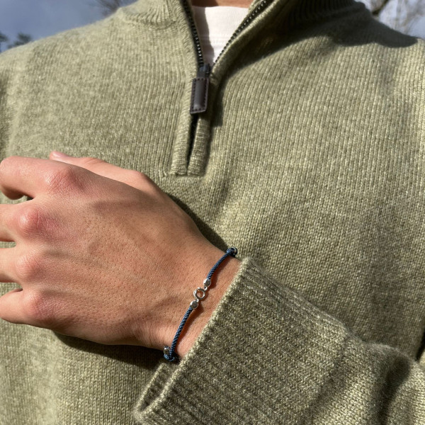 Bracelet minuscule torsadé