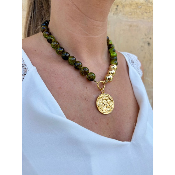 Collier Lutetia
